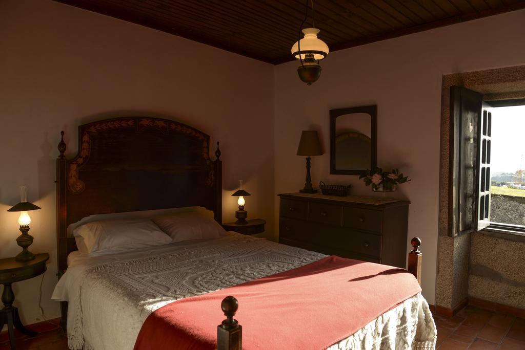 Casa De Sta Margarida Da Portela Vila de Punhe Luaran gambar